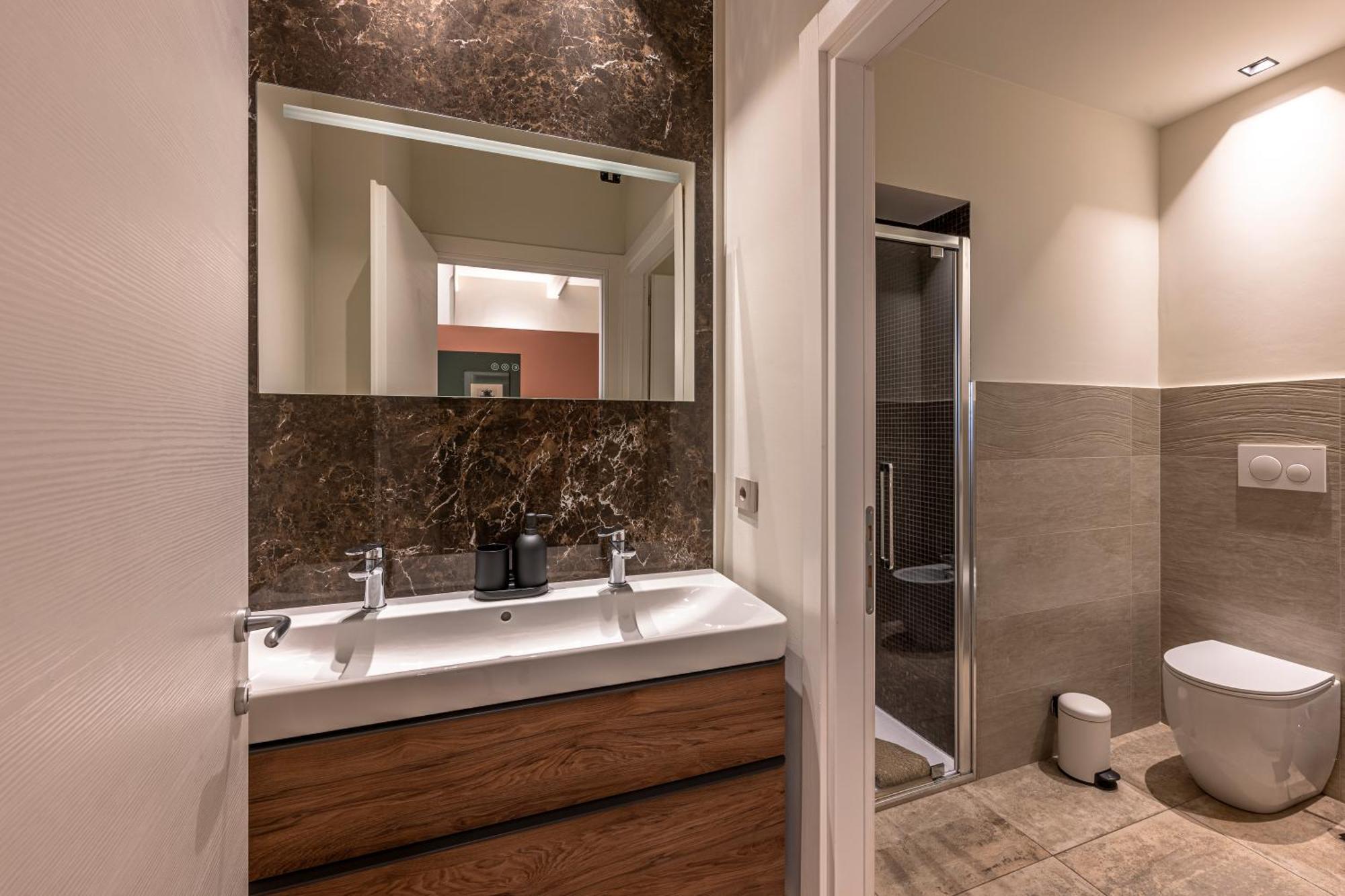 Turin Apartments *